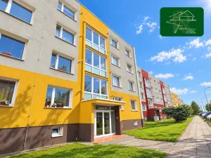 Prodej bytu 3+1, Žandov, 64 m2