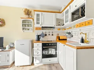 Prodej bytu 2+kk, Horní Maršov, Promenáda, 38 m2