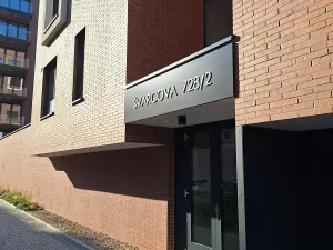 Pronájem bytu 2+kk, Praha - Karlín, Švarcova, 54 m2