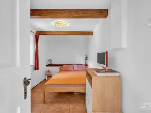 Prodej rodinného domu, Hořiněves - Žíželeves, 211 m2