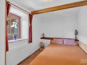 Prodej rodinného domu, Hořiněves - Žíželeves, 211 m2