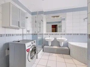 Pronájem bytu 3+kk, Praha - Holešovice, Tusarova, 95 m2
