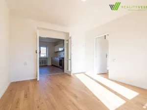 Pronájem bytu 2+1, Hodonín, Erbenova, 54 m2