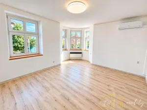 Pronájem bytu 2+1, Teplice - Řetenice, Sklářská, 70 m2