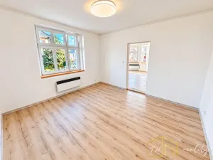 Pronájem bytu 2+1, Teplice - Řetenice, Sklářská, 70 m2
