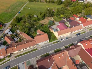 Prodej pozemku pro bydlení, Kozlany, 811 m2