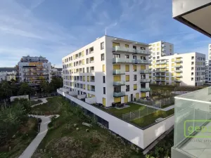 Pronájem bytu 3+kk, Praha - Vysočany, Pod Harfou, 85 m2