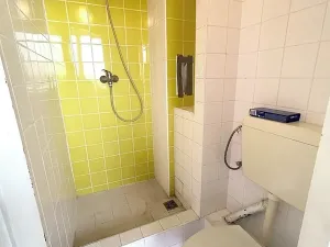 Pronájem bytu 1+kk, Praha - Radotín, Vrážská, 18 m2