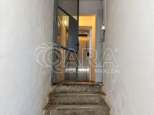 Pronájem bytu 2+kk, Praha - Bubeneč, Bubenečská, 60 m2
