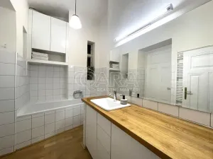 Pronájem kanceláře, Praha - Bubeneč, Bubenečská, 60 m2