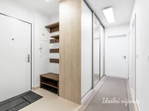 Pronájem bytu 3+kk, Praha - Vysočany, Strnadových, 89 m2