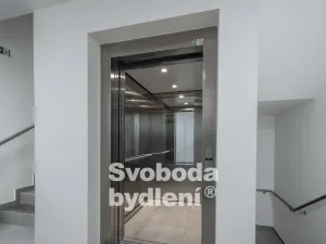 Prodej bytu 2+kk, Kralupy nad Vltavou - Lobeček, J. Wolkera, 58 m2