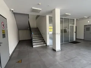 Pronájem kanceláře, Ostrava - Kunčičky, Lihovarská, 1700 m2