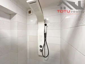 Pronájem bytu 3+1, Trutnov, Voletinská, 88 m2
