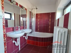Pronájem bytu 2+1, Opava - Kateřinky, Rolnická, 84 m2