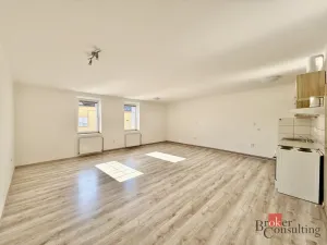 Pronájem bytu 1+kk, Kostelec nad Orlicí, Husova, 40 m2