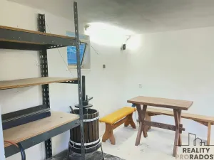 Prodej garáže, Mutěnice, 66 m2