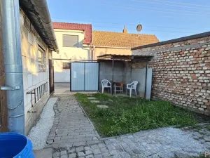Prodej garáže, Mutěnice, 66 m2