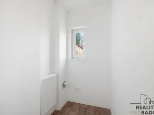 Pronájem bytu 1+1, Pardubice, Teplého, 35 m2