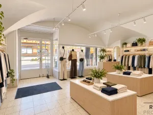 Pronájem obchodního prostoru, Hodonín, Národní třída, 121 m2