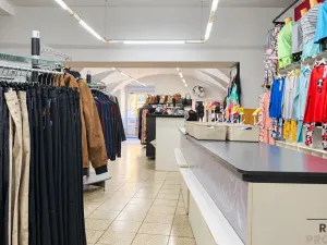 Pronájem obchodního prostoru, Hodonín, Národní třída, 121 m2