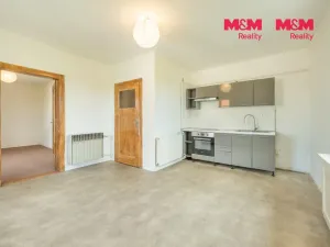 Prodej bytu 3+1, Blatno, 69 m2