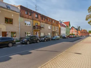 Prodej bytu 3+1, Ostrov, Nádražní, 89 m2