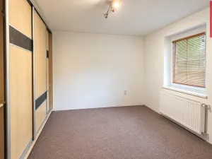 Pronájem bytu 2+kk, Opava, U Hliníku, 32 m2