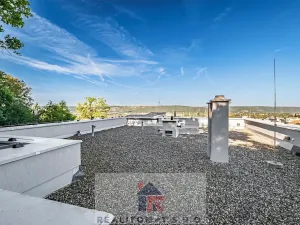 Pronájem rodinného domu, Praha - Komořany, Pod lesem, 325 m2