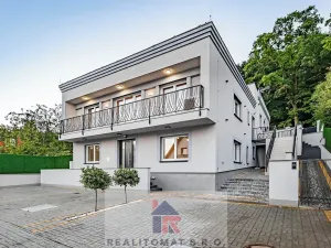 Prodej bytu 4+kk, Praha - Komořany, Pod lesem, 343 m2