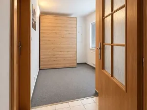 Pronájem kanceláře, Vestec, Vídeňská, 209 m2