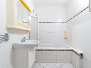 Prodej bytu 3+1, Praha - Hloubětín, Kukelská, 75 m2