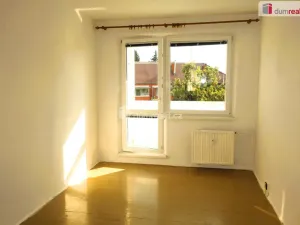 Prodej bytu 3+1, Rousínov, V Sídlišti, 74 m2