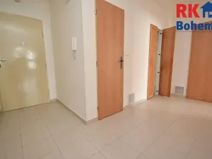 Pronájem bytu 2+kk, Praha - Nusle, Sdružení, 50 m2