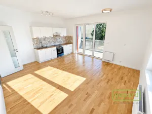 Pronájem bytu 2+kk, Dobřichovice, Souběžná, 62 m2