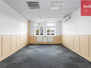 Pronájem kanceláře, Opava, Pekařská, 135 m2