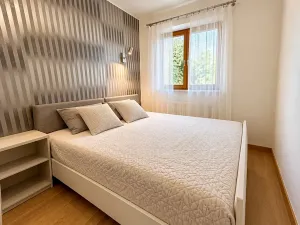 Prodej bytu 2+kk, Jesenice, V Lázních, 47 m2