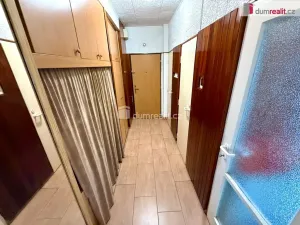 Pronájem bytu 2+1, Kralupy nad Vltavou - Lobeček, Družstevní, 54 m2