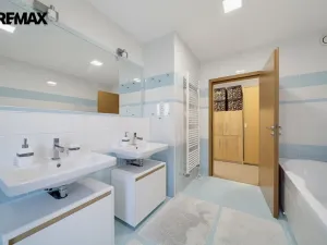 Prodej rodinného domu, Sadov - Bor, 115 m2