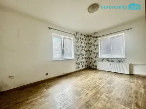 Prodej bytu 1+1, Nejdek, sídliště 9. května, 40 m2