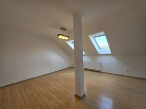 Pronájem bytu 2+kk, Plzeň, Malická, 61 m2
