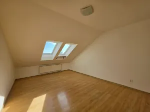 Pronájem bytu 2+kk, Plzeň, Malická, 61 m2