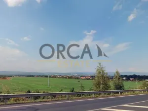 Prodej podílu pole, Droužkovice, 2328 m2
