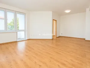 Pronájem bytu 3+1, Praha - Hlubočepy, Lumiérů, 71 m2
