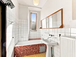 Prodej rodinného domu, Český Brod, nám. Arnošta z Pardubic, 150 m2