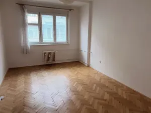 Pronájem bytu 2+1, Pardubice, Sladkovského, 75 m2