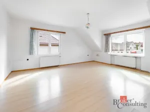Prodej rodinného domu, Březnice, Za sokolovnou, 236 m2