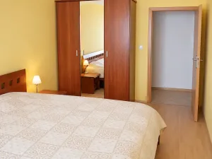 Pronájem bytu 2+kk, Praha - Malešice, Marciho, 58 m2