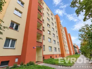 Prodej bytu 2+1, Praha - Břevnov, Šantrochova, 55 m2