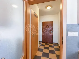 Pronájem bytu 1+kk, Strakonice - Strakonice I, Jezerní, 31 m2